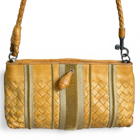 Bottega Veneta Handbags - Vintage Bottega Veneta Interaccio Tan Woven Leather Shoulder Bag